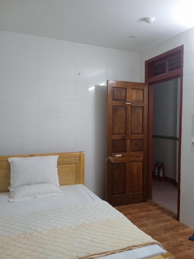 Hotel Thanh Binh 2 Hà Tĩnh Kültér fotó